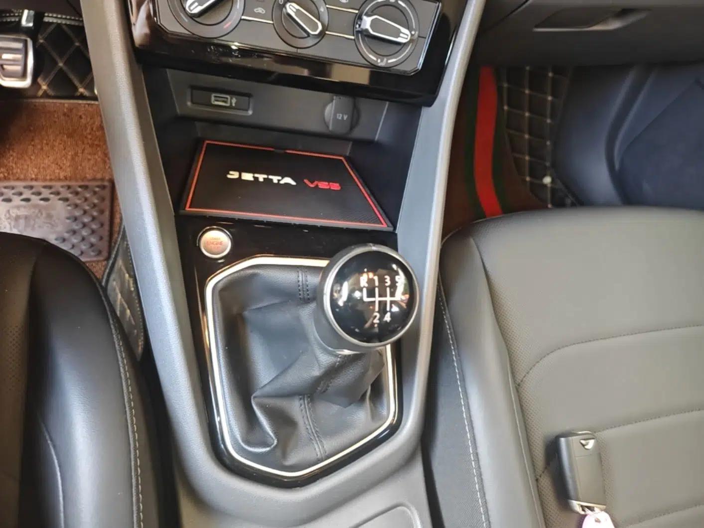 Jetta VS5 2019 280TSI Manual Enjoyment Model — миниатюра 16