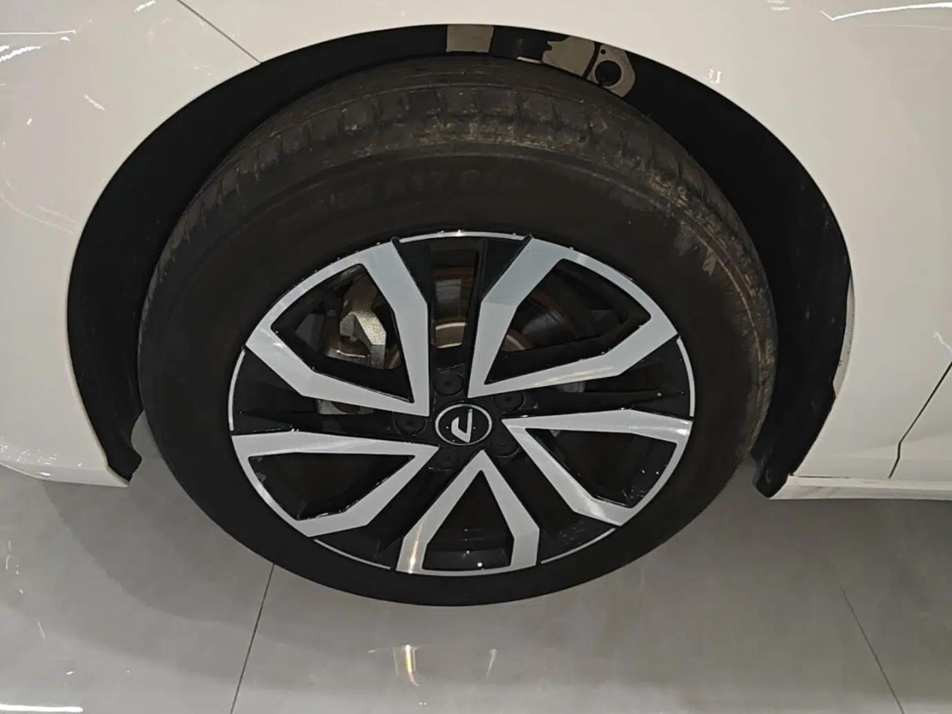 Jetta VA7 2025 1.4T First-Come First-Served Edition — миниатюра 10