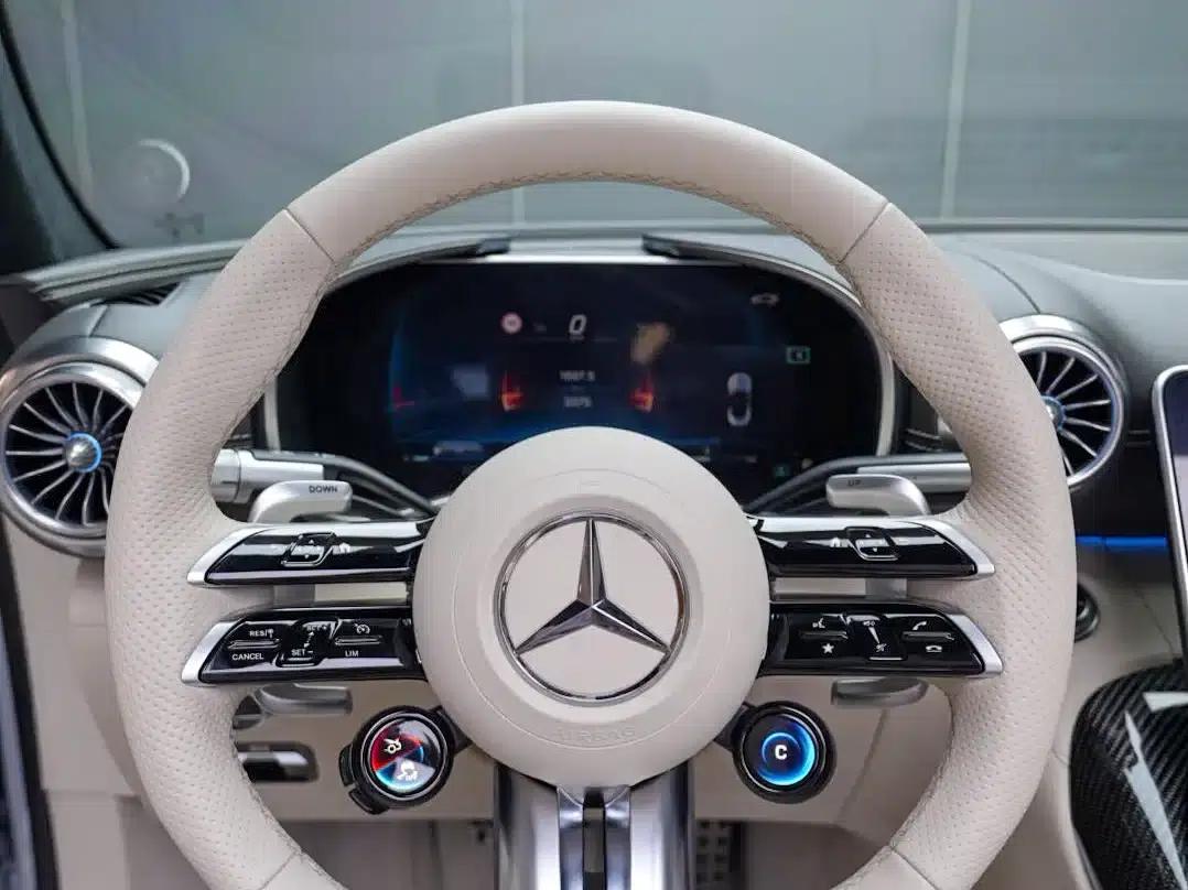 2024 Mercedes-Benz SL-Class AMG 63 4MATIC+ — миниатюра 11