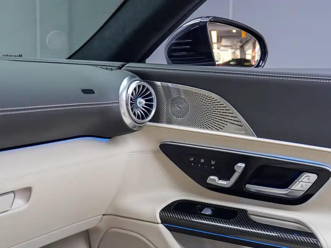 2024 Mercedes-Benz SL-Class AMG 63 4MATIC+ — миниатюра 13