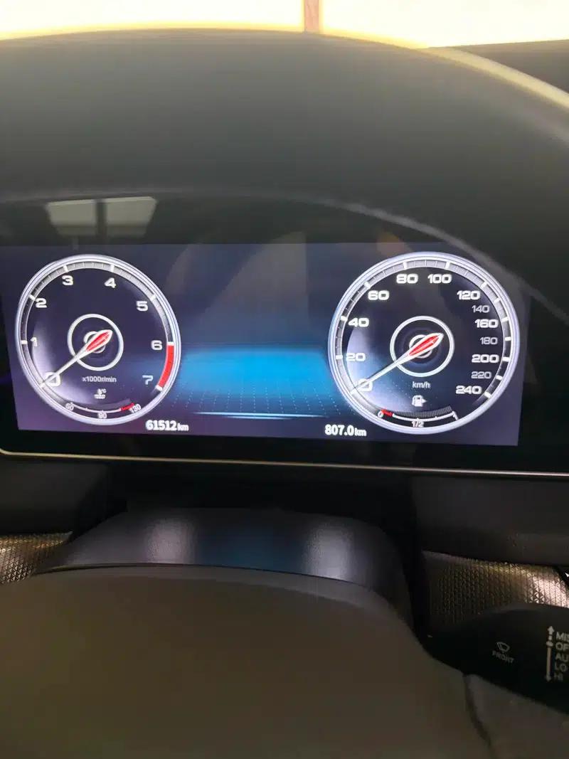 Hongqi HS5 2022 2.0T Intelligent Flagship Edition — миниатюра 12