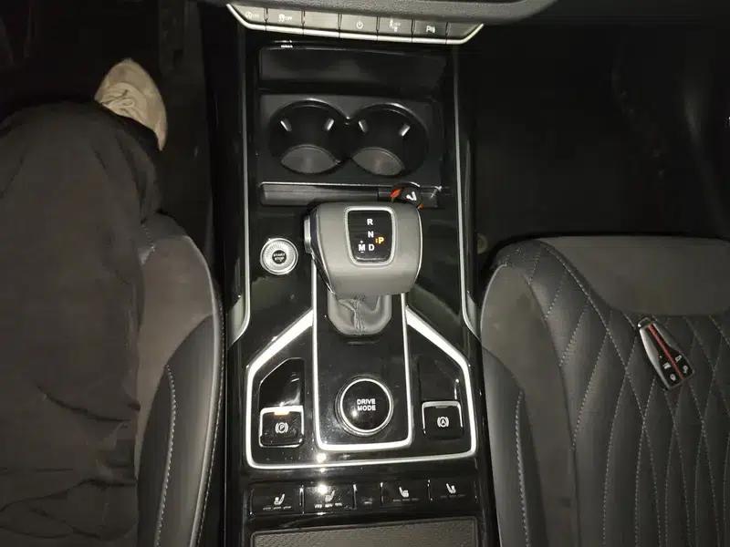 Hongqi HS5 2022 2.0T Intelligent Flagship Edition — миниатюра 14