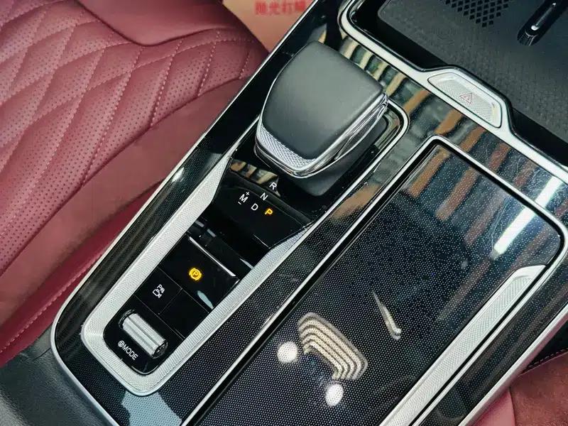 Hongqi HS5 2023 2.0T AWD Flagship Pro Edition — миниатюра 18