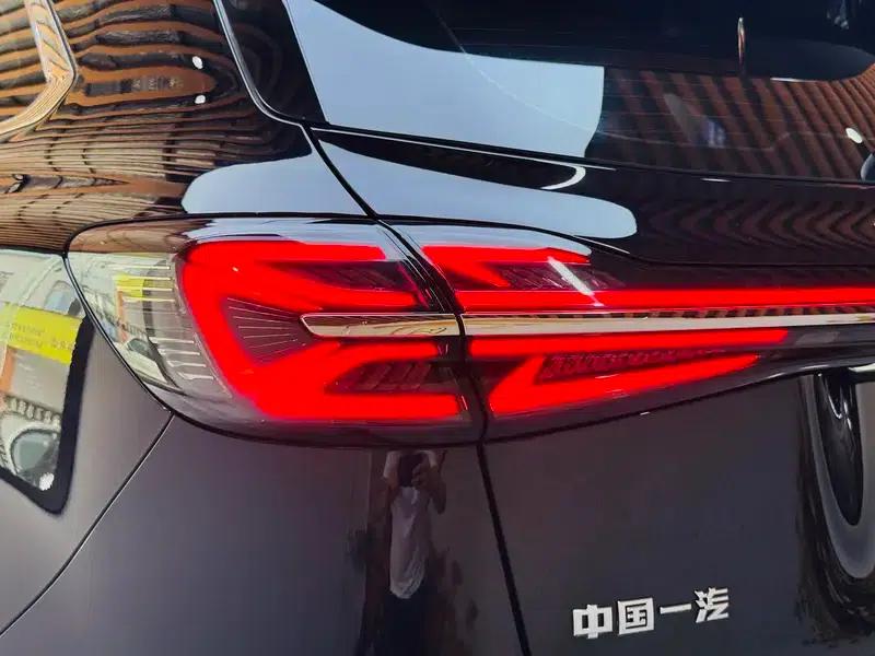 Hongqi HS5 2023 2.0T Flagship Pro Edition — миниатюра 13