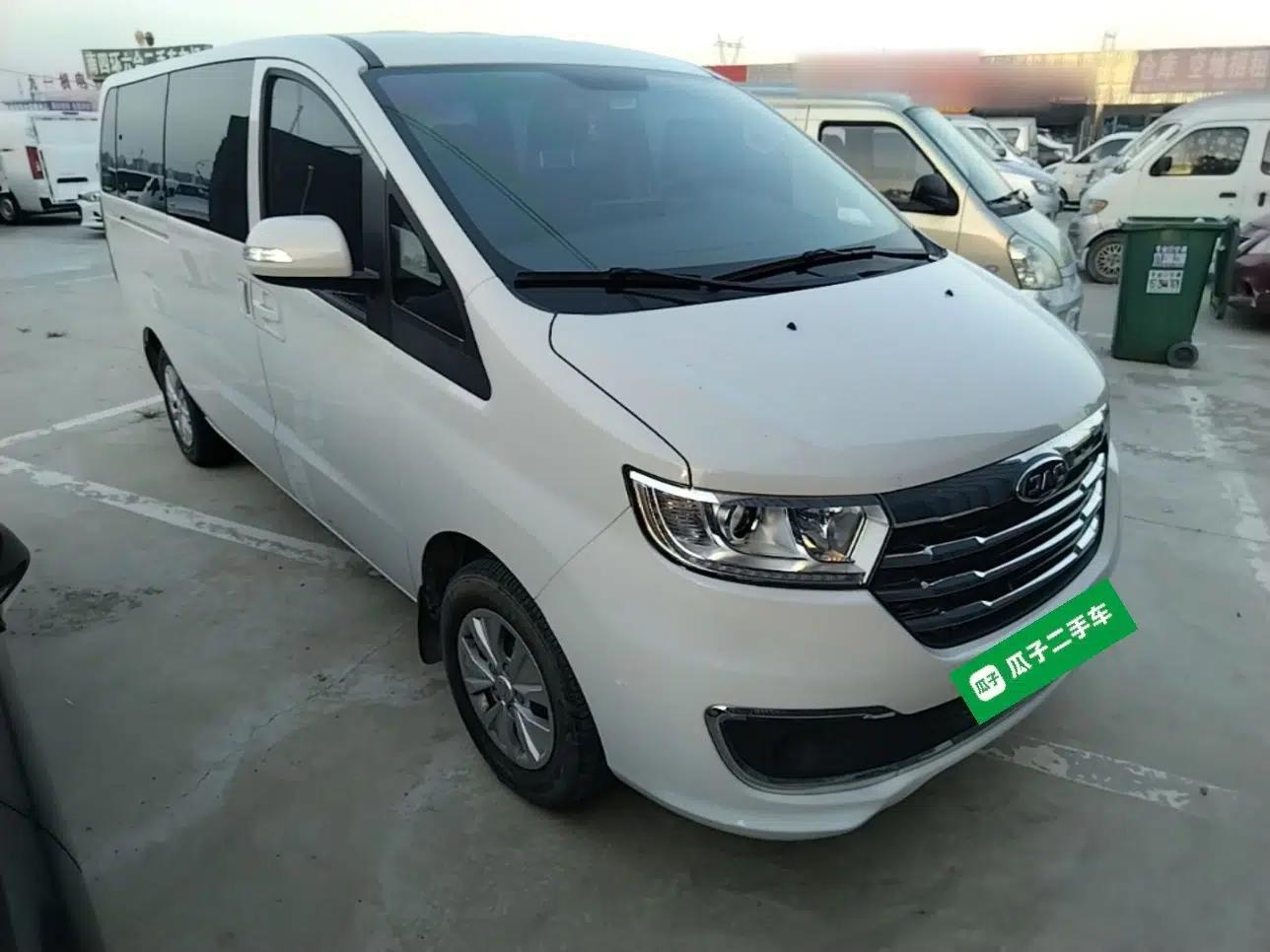 JAC Refine M3 2023 PLUS 1.5T 9-Seater Smart Connectivity Version — миниатюра 3