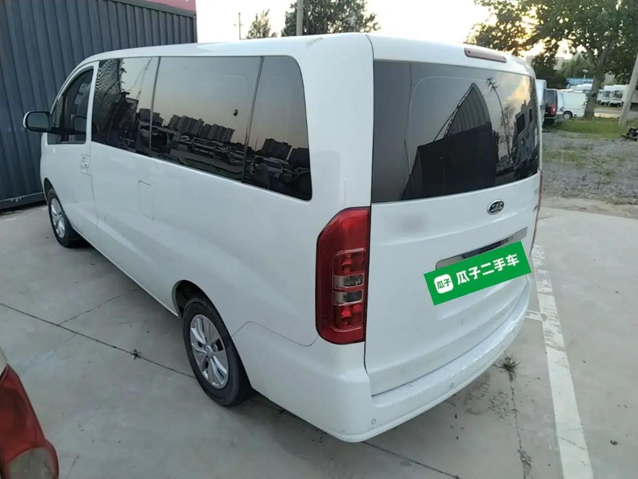 JAC Refine M3 2023 PLUS 1.5T 9-Seater Smart Connectivity Version — миниатюра 4