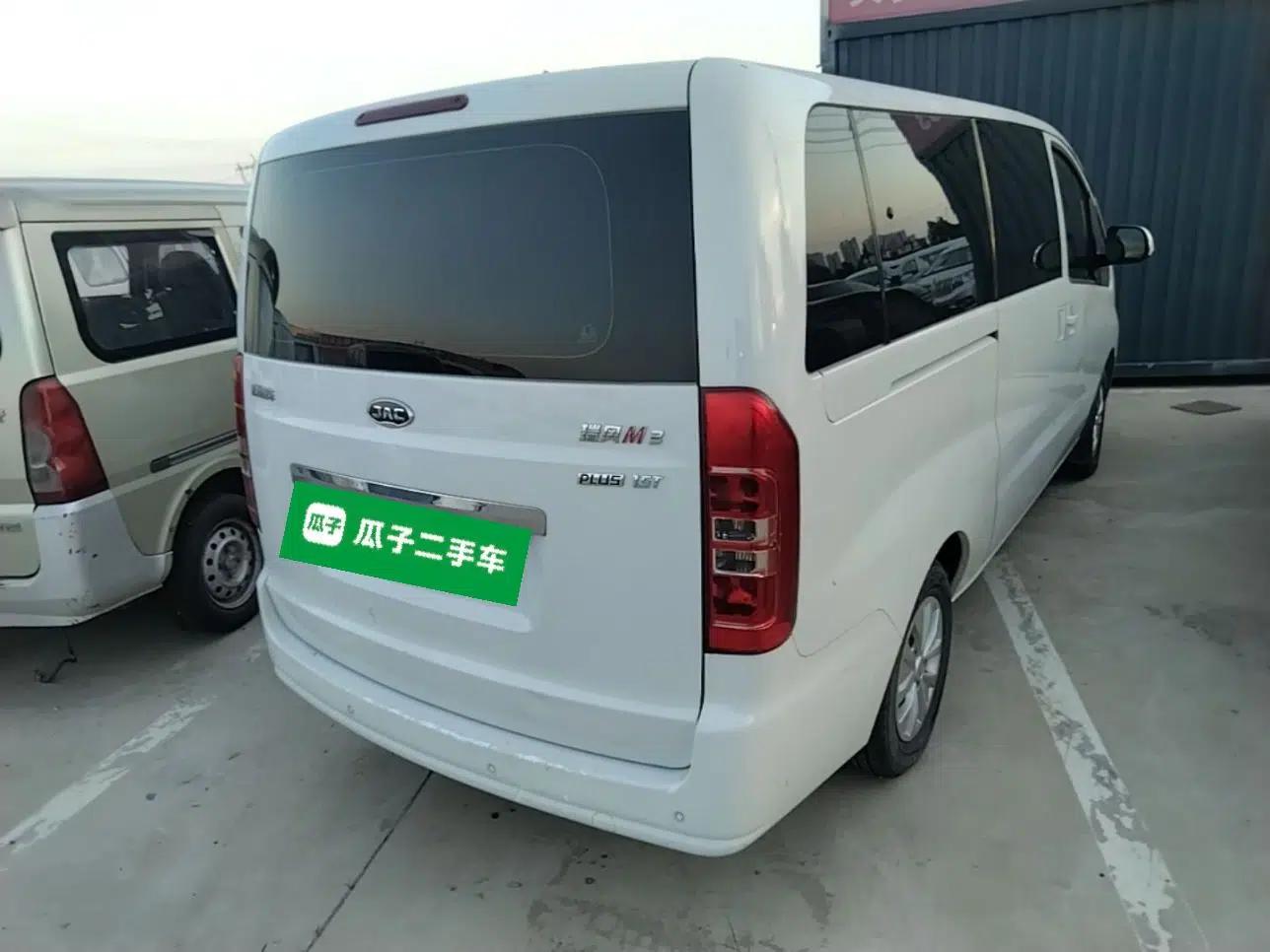JAC Refine M3 2023 PLUS 1.5T 9-Seater Smart Connectivity Version — миниатюра 6