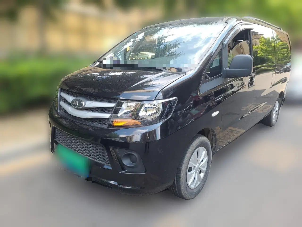 JAC Refine M3 2019 PLUS Maker Edition 1.8L Luxury Model — миниатюра 1