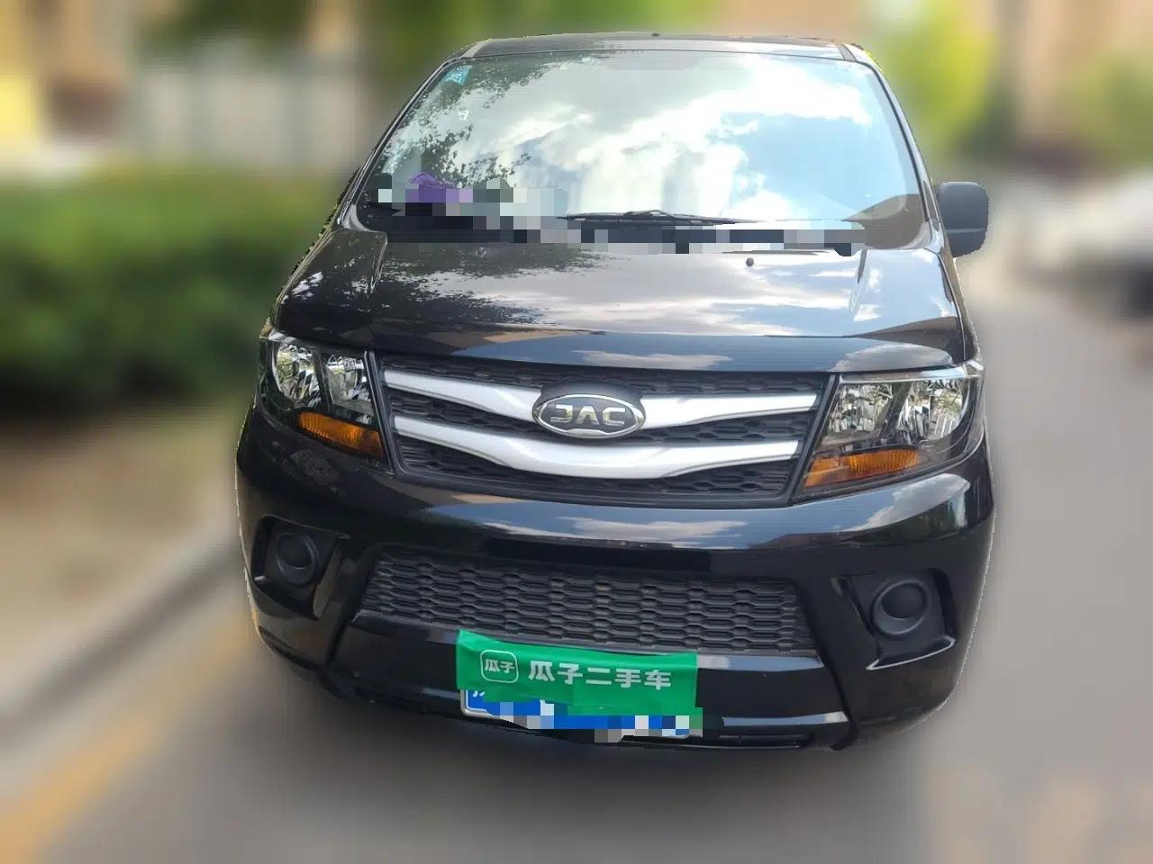 JAC Refine M3 2019 PLUS Maker Edition 1.8L Luxury Model — миниатюра 2