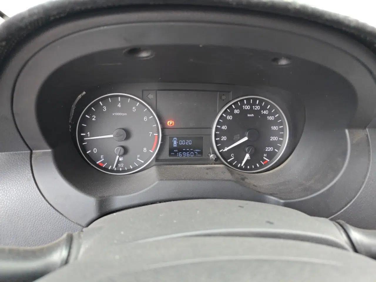 JAC Refine M3 2023 PLUS 1.5T 5/7-seat Classic Edition — миниатюра 11