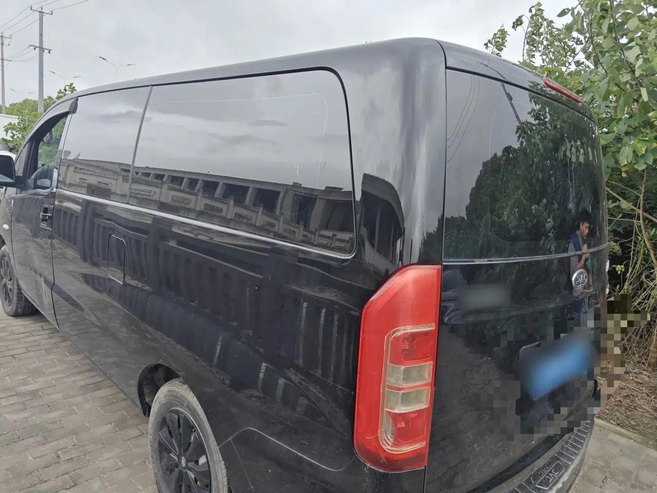 JAC Refine M3 2023 PLUS 1.5T 5/7-seat Classic Edition — миниатюра 4