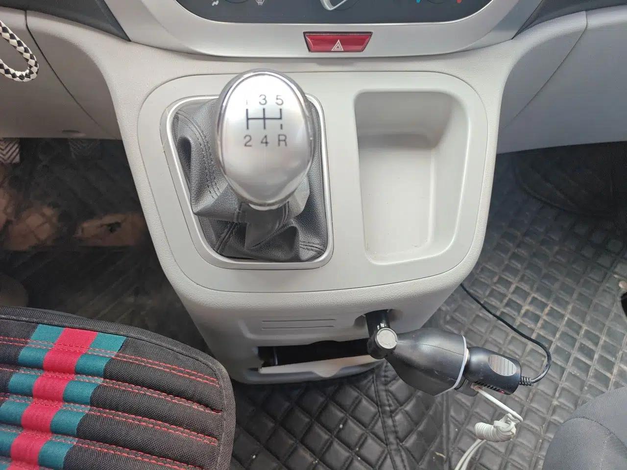 JAC Refine M3 2022 PLUS IKEA Edition 1.8L Comfort Version — миниатюра 14