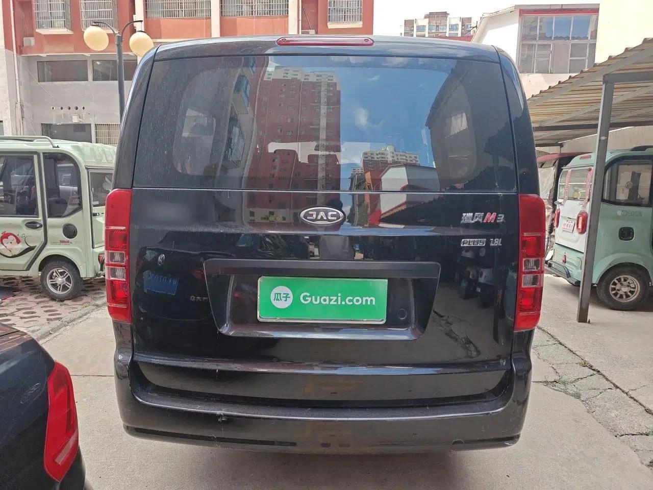 JAC Refine M3 2022 PLUS IKEA Edition 1.8L Comfort Version — миниатюра 5