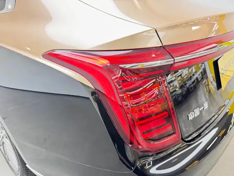 Hongqi H9 2020 2.0T Intelligent Flagship Edition — миниатюра 13