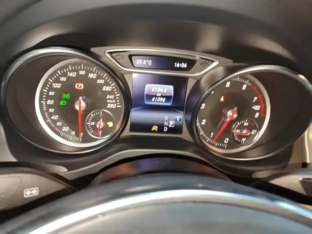 Mercedes-Benz CLA (Imported) 2018 CLA 220 4MATIC — миниатюра 12