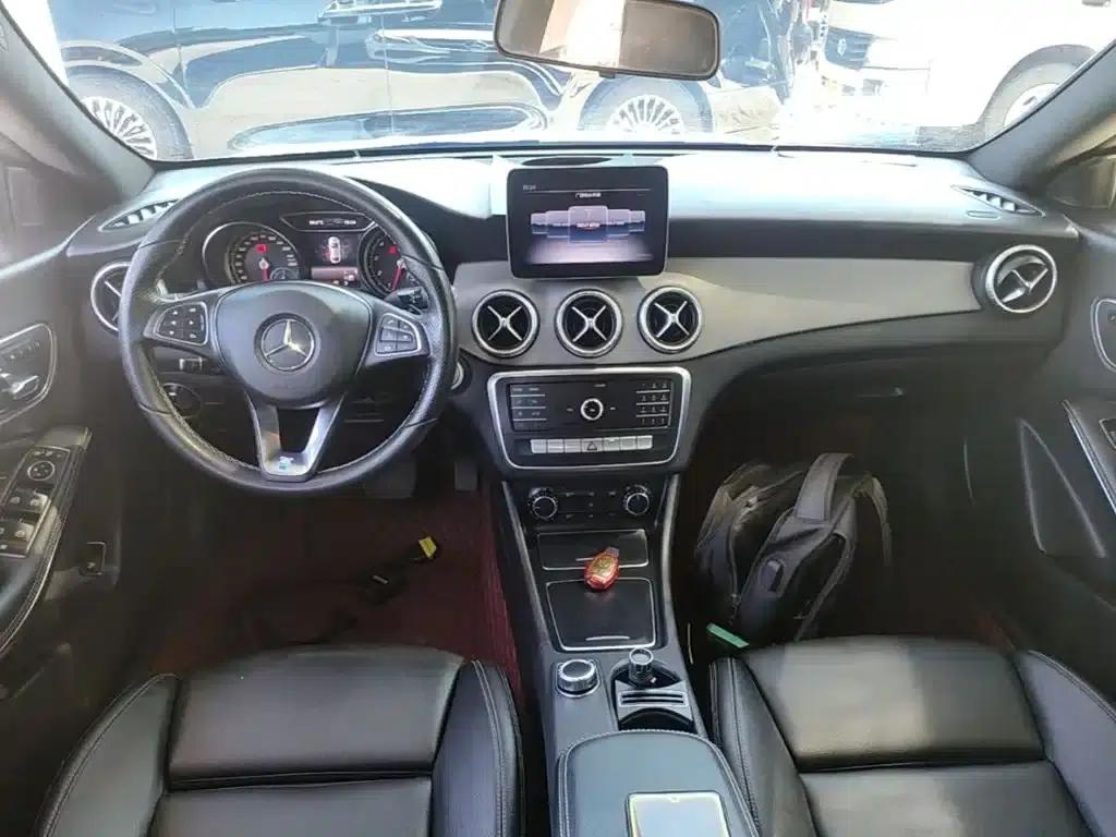 Mercedes-Benz CLA (Imported) 2018 CLA 200 Fashion Edition — миниатюра 10