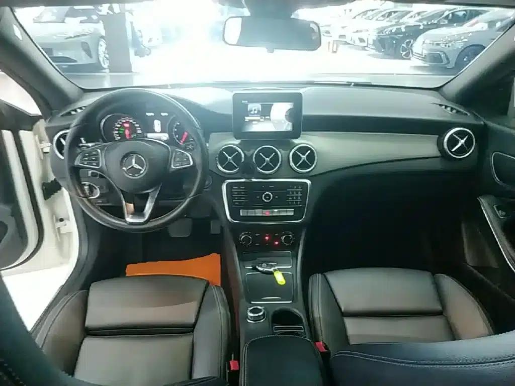 Mercedes-Benz CLA (Imported) 2016 Facelift CLA 200 Dynamic — миниатюра 10