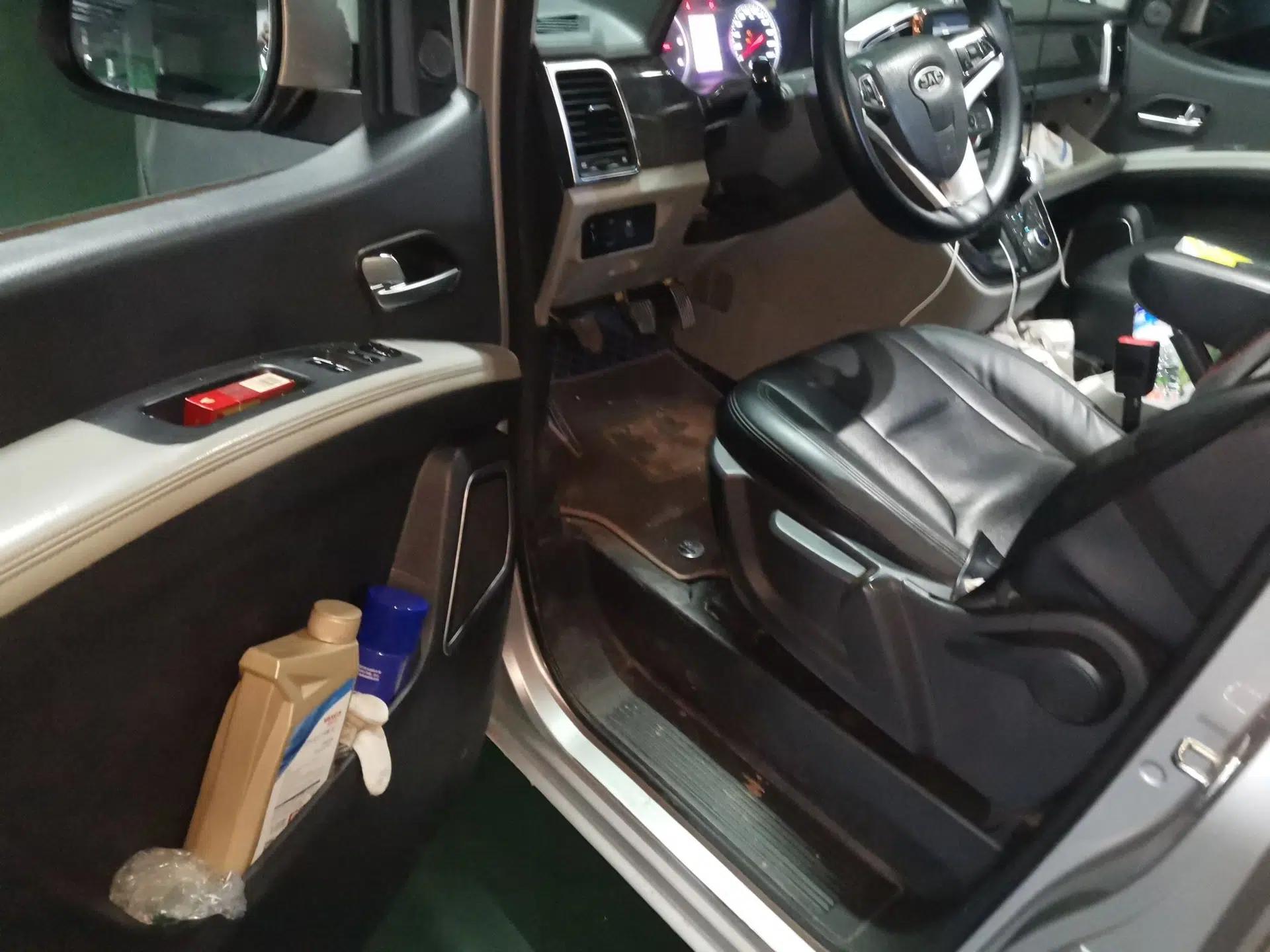 JAC Refine M4 2017 1.9T Diesel Manual Luxury Model — миниатюра 16