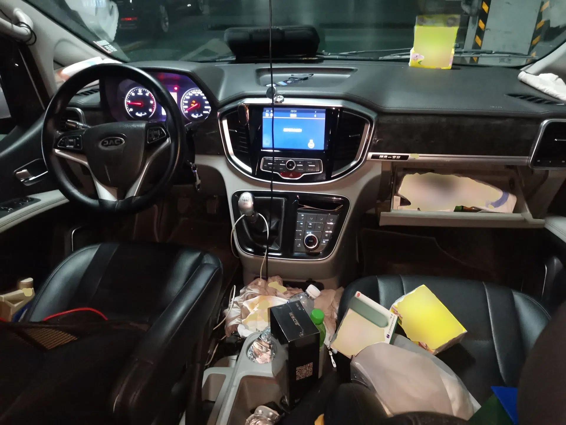 JAC Refine M4 2017 1.9T Diesel Manual Luxury Model — миниатюра 9