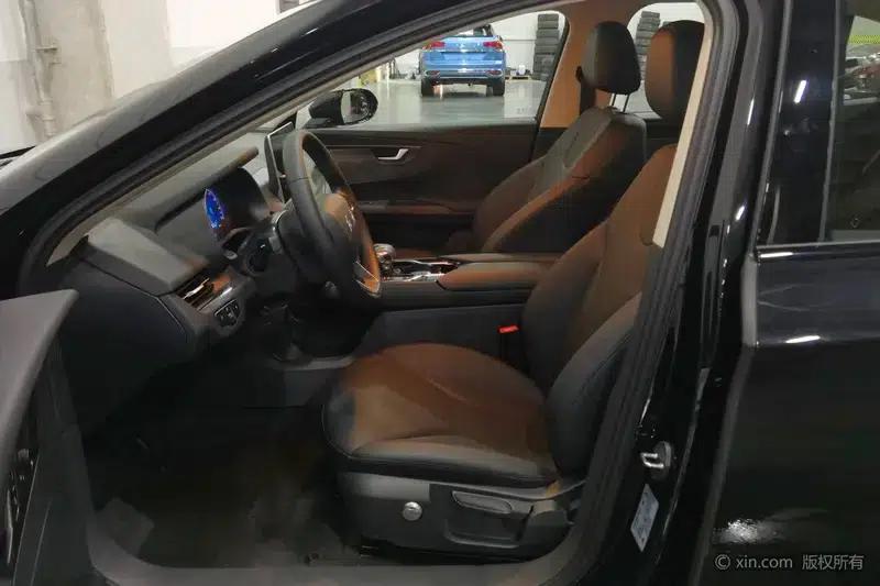 Hongqi E-QM5 2022 Model, 431km Charging Range Enjoy Edition, 5 Seats — миниатюра 17