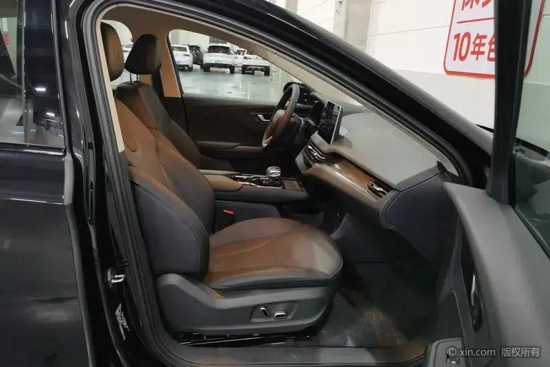 Hongqi E-QM5 2022 Model, 431km Charging Range Enjoy Edition, 5 Seats — миниатюра 24