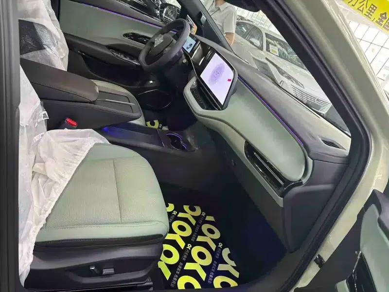 Hongqi EH7 2025 600 Smart Selection Edition — миниатюра 5