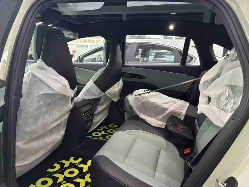 Hongqi EH7 2025 600 Smart Selection Edition — миниатюра 9