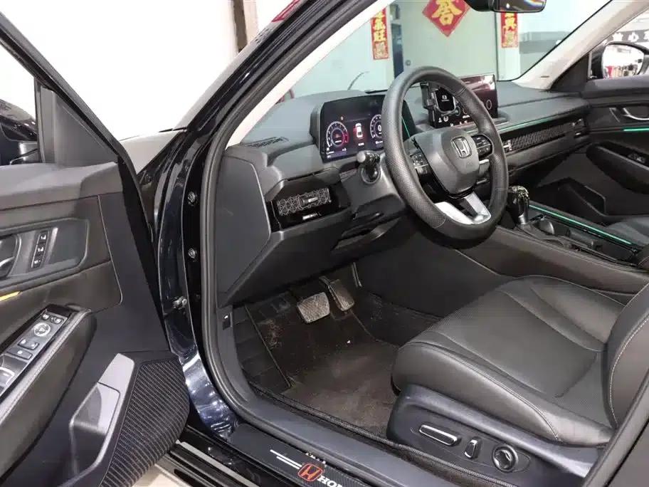 Accord 2025 260TURBO Premium Edition — миниатюра 8