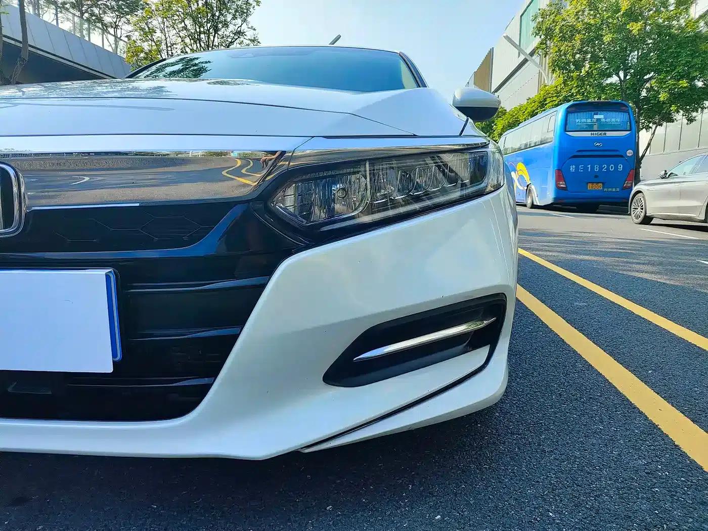 2018 Honda Accord Hybrid 2.0L Sport Edition (China VI Emission Standard) — миниатюра 16
