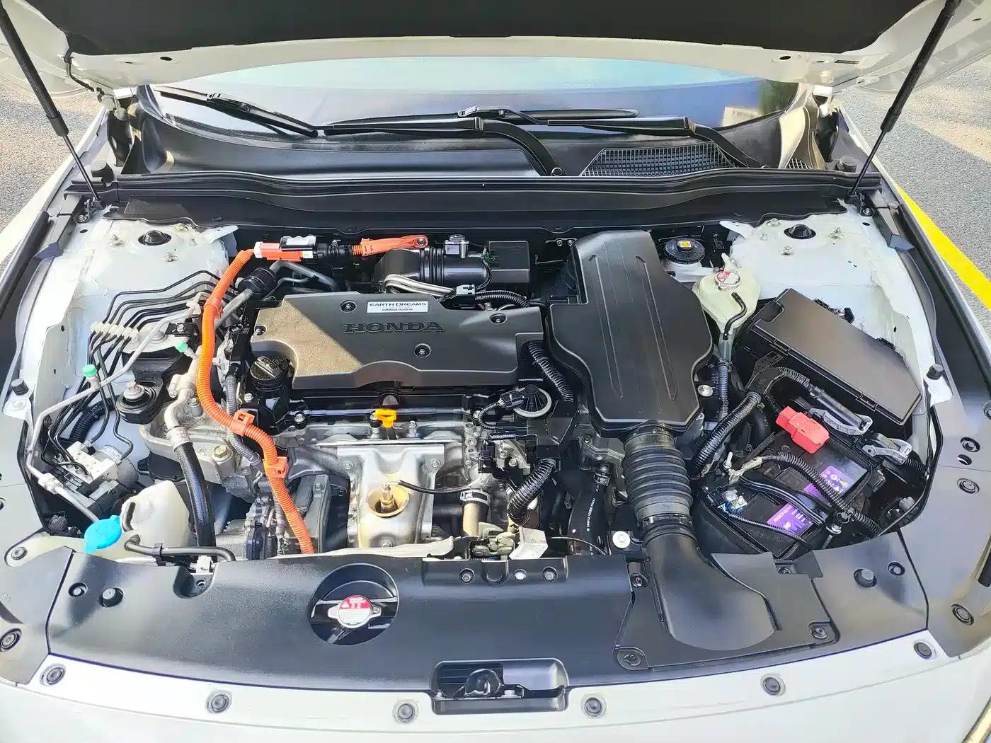 2018 Honda Accord Hybrid 2.0L Sport Edition (China VI Emission Standard) — миниатюра 17