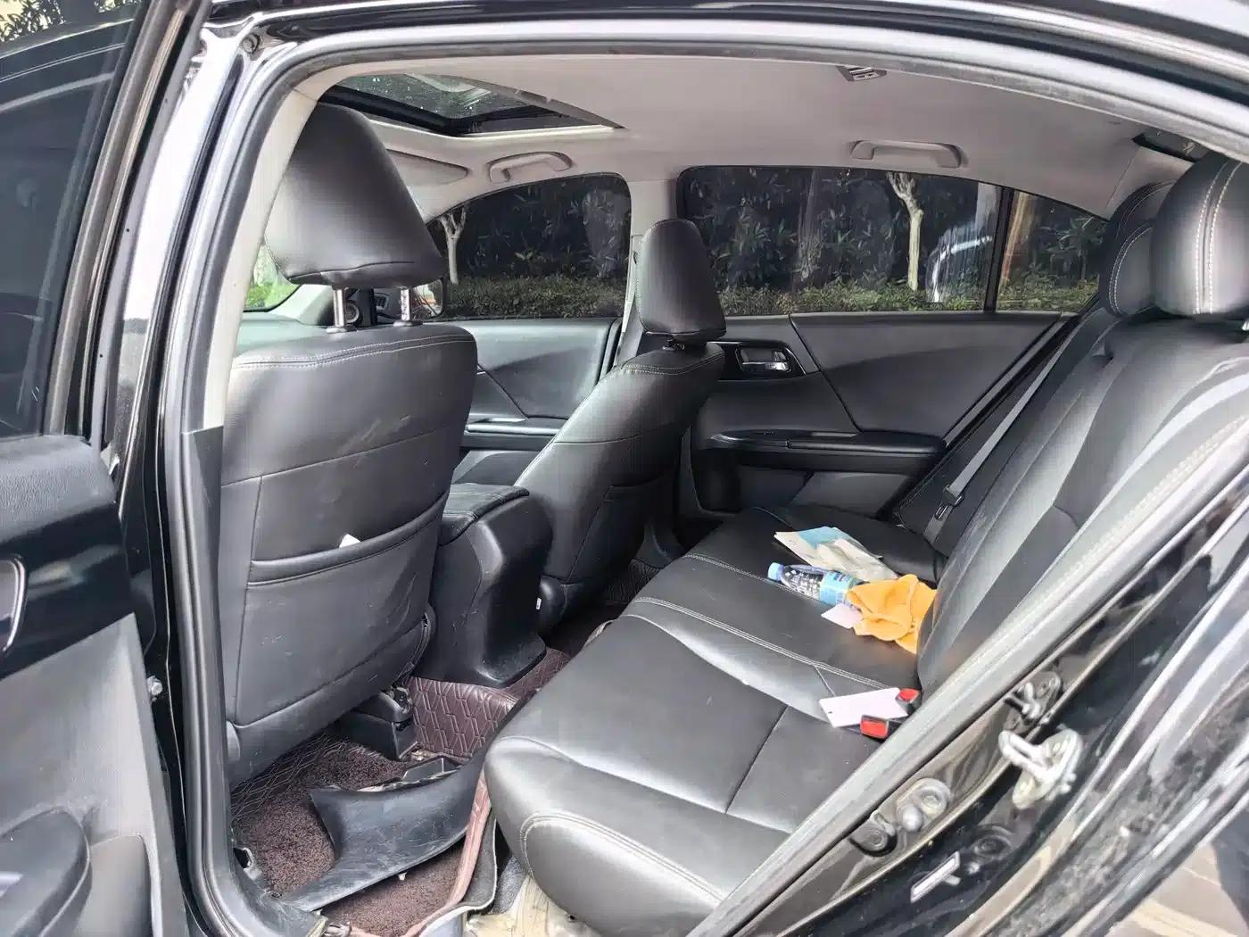 2016 Honda Accord 2.0L Comfort Edition — миниатюра 8