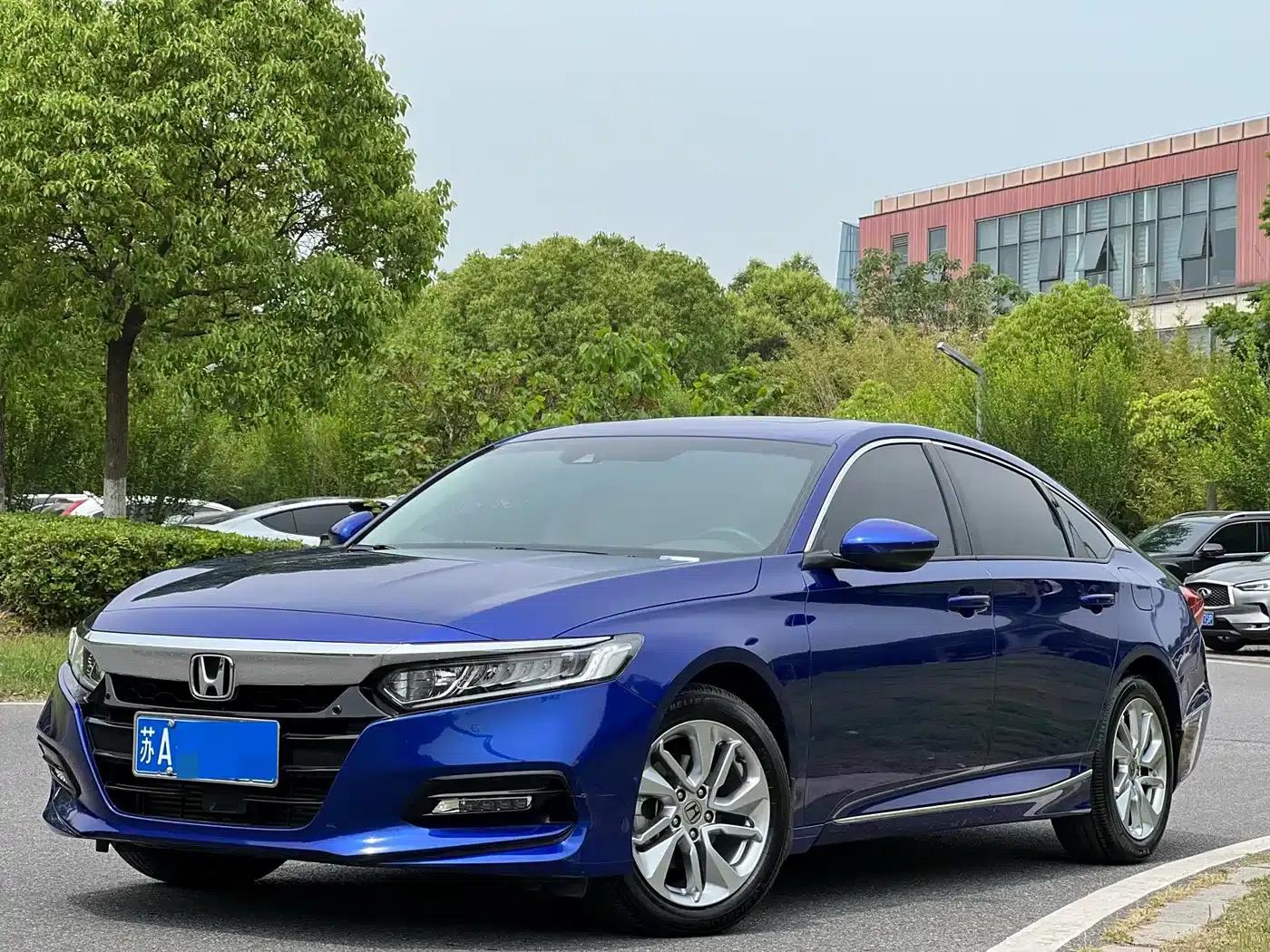 2018 Honda Accord 260TURBO Luxury Edition (China VI Emission Standard) — миниатюра 1