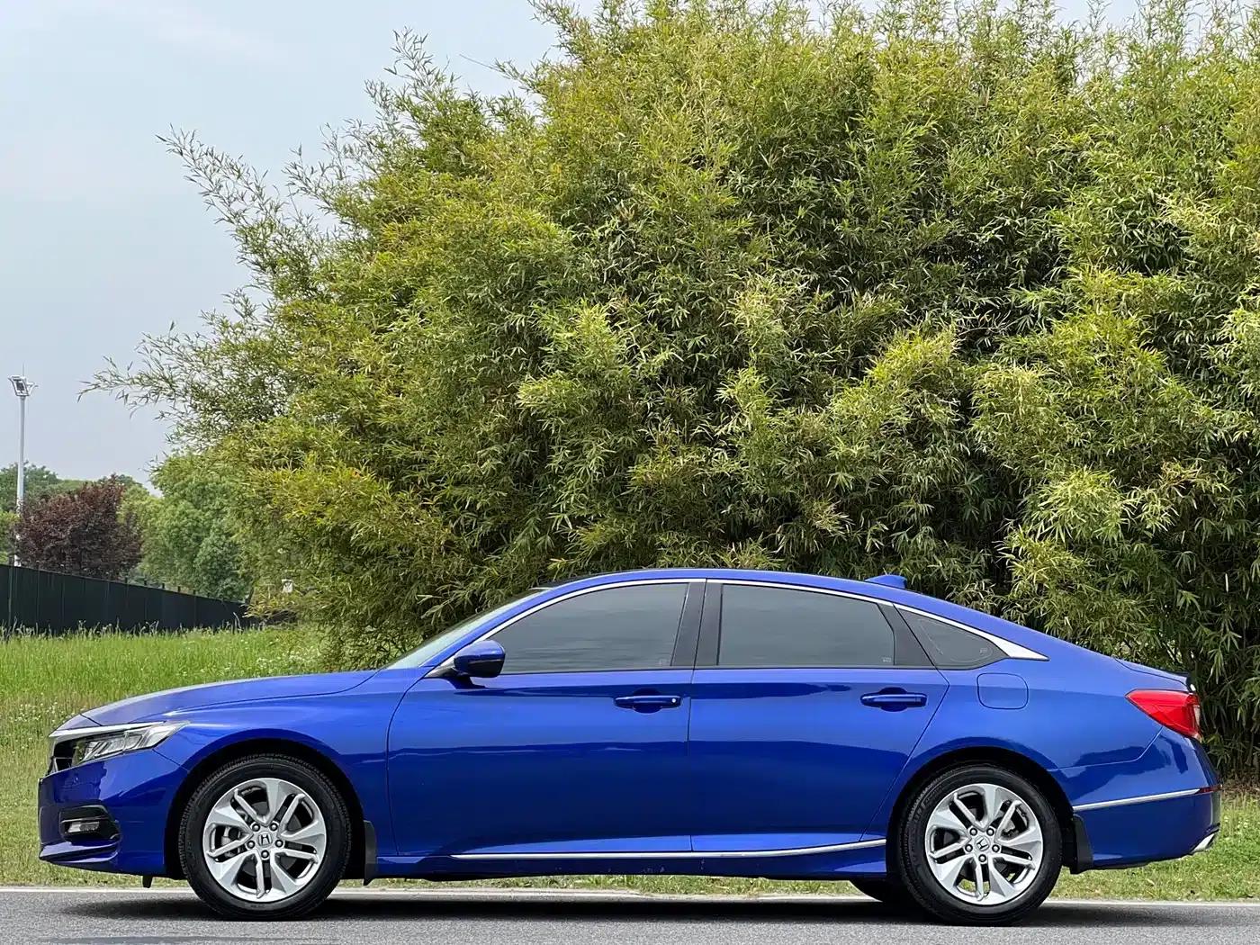 2018 Honda Accord 260TURBO Luxury Edition (China VI Emission Standard) — миниатюра 4