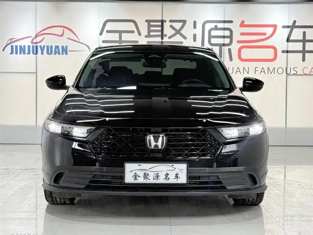 2024 Honda Accord 260TURBO Luxury Edition — миниатюра 2