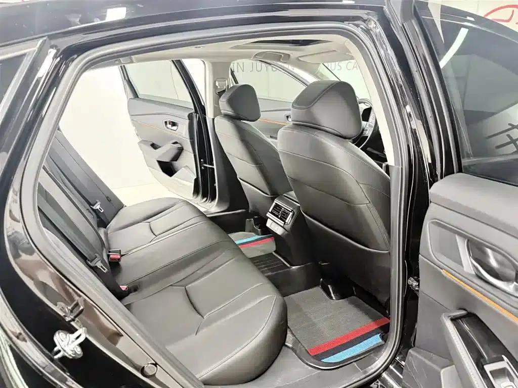 2024 Honda Accord 260TURBO Luxury Edition — миниатюра 14