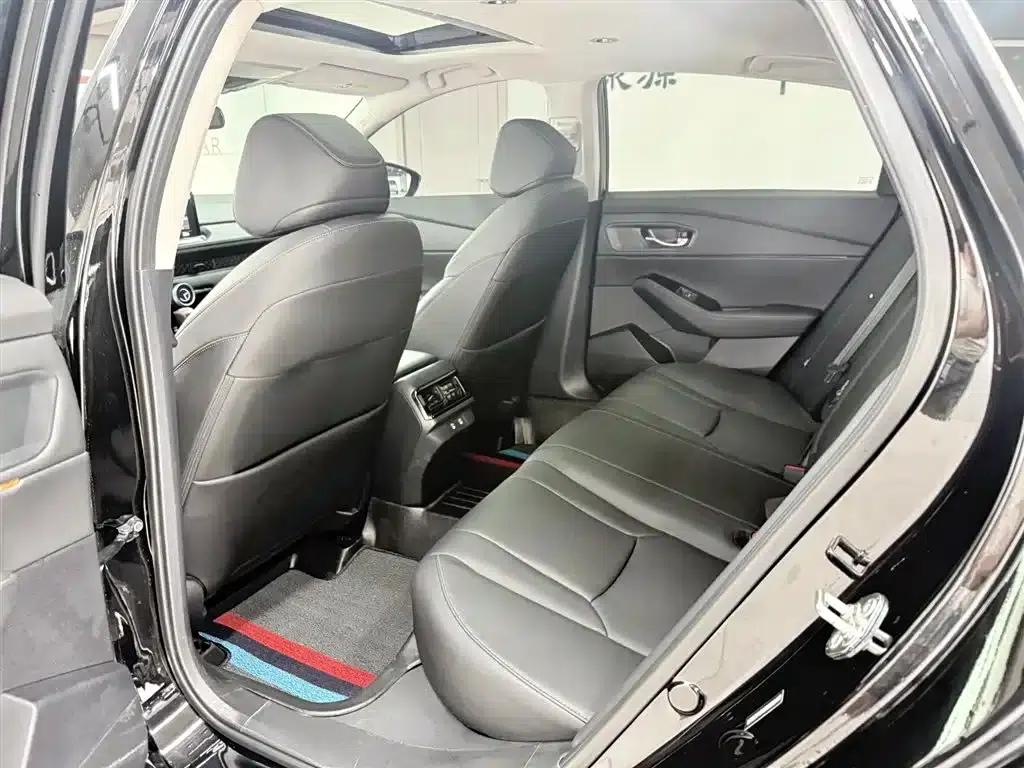 2024 Honda Accord 260TURBO Luxury Edition — миниатюра 10