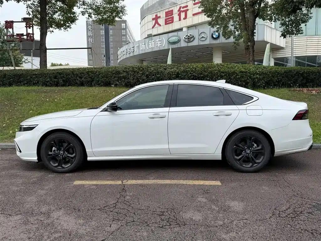 Accord 2025 Sport Series 260TURBO Luxury Edition — миниатюра 3