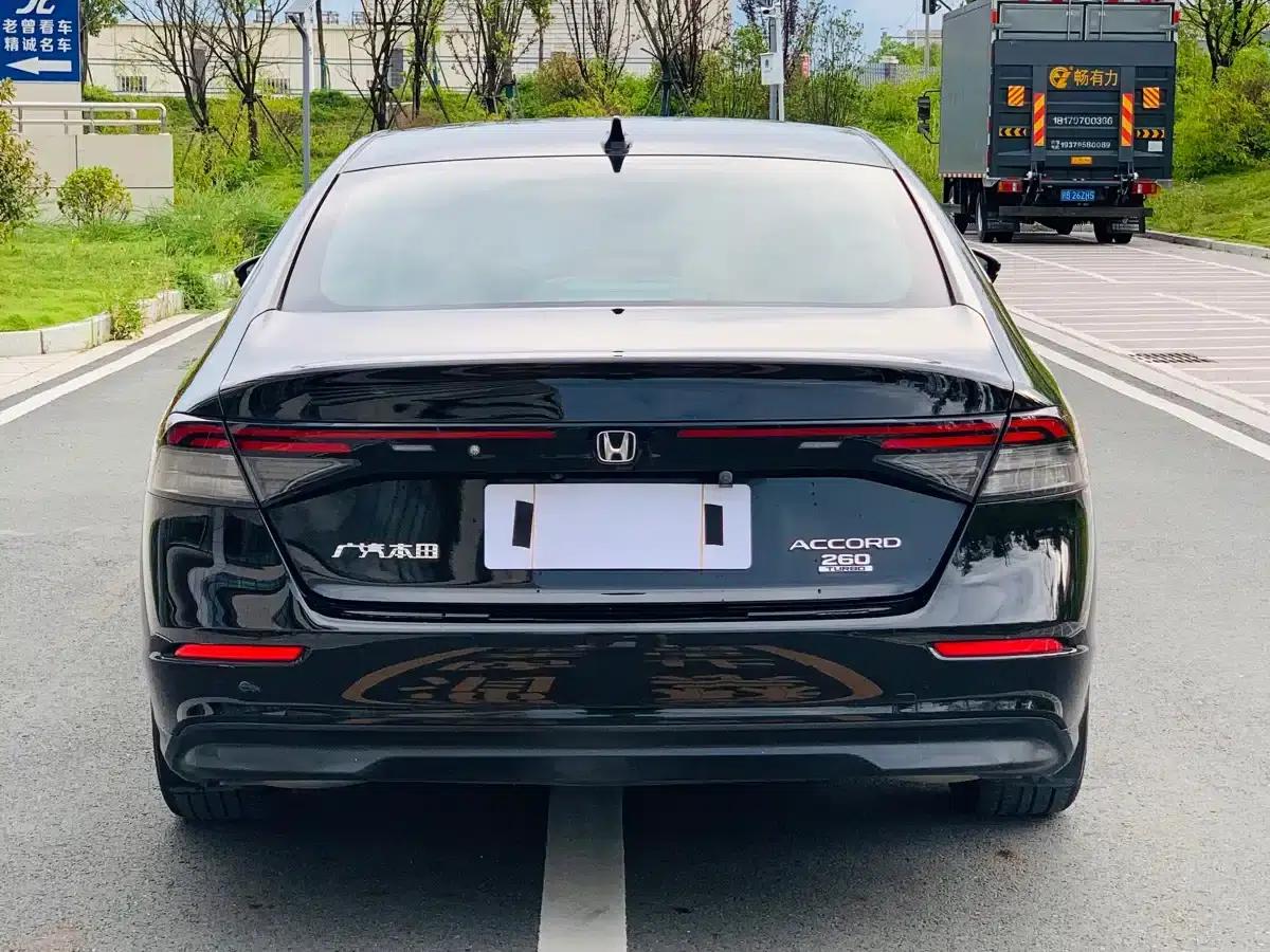 2024 Honda Accord 260TURBO Luxury Edition — миниатюра 8