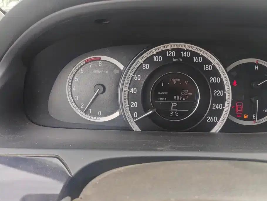 2016 Honda Accord 2.0L Comfort Edition — миниатюра 14