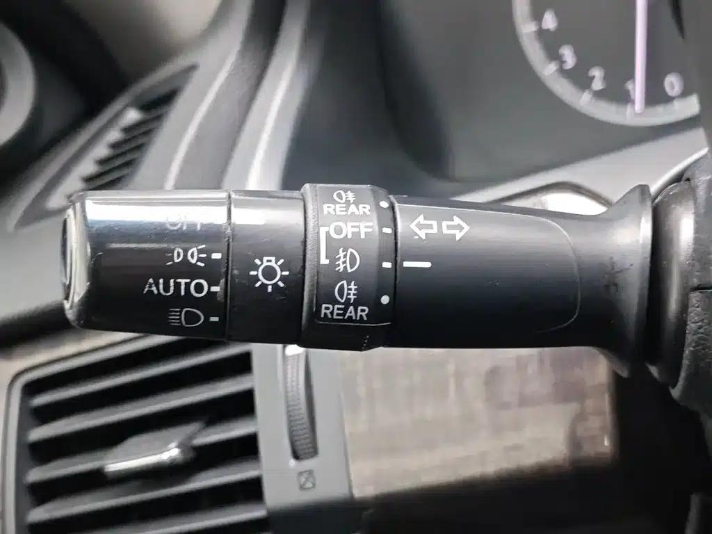 2014 Honda Accord 2.4L EXN Luxury Navigation Edition — миниатюра 21