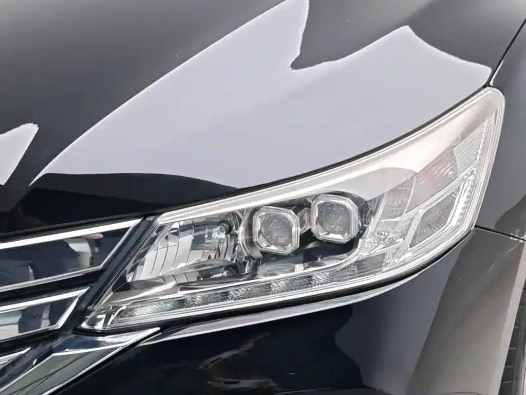 2014 Honda Accord 2.4L EXN Luxury Navigation Edition — миниатюра 7