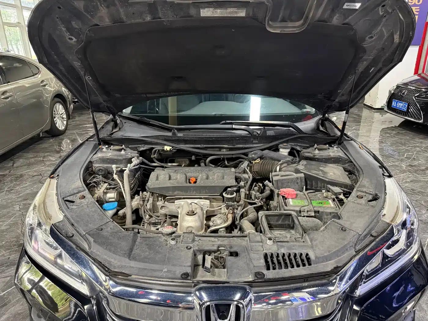 2016 Honda Accord 2.0L Comfort Edition — миниатюра 11