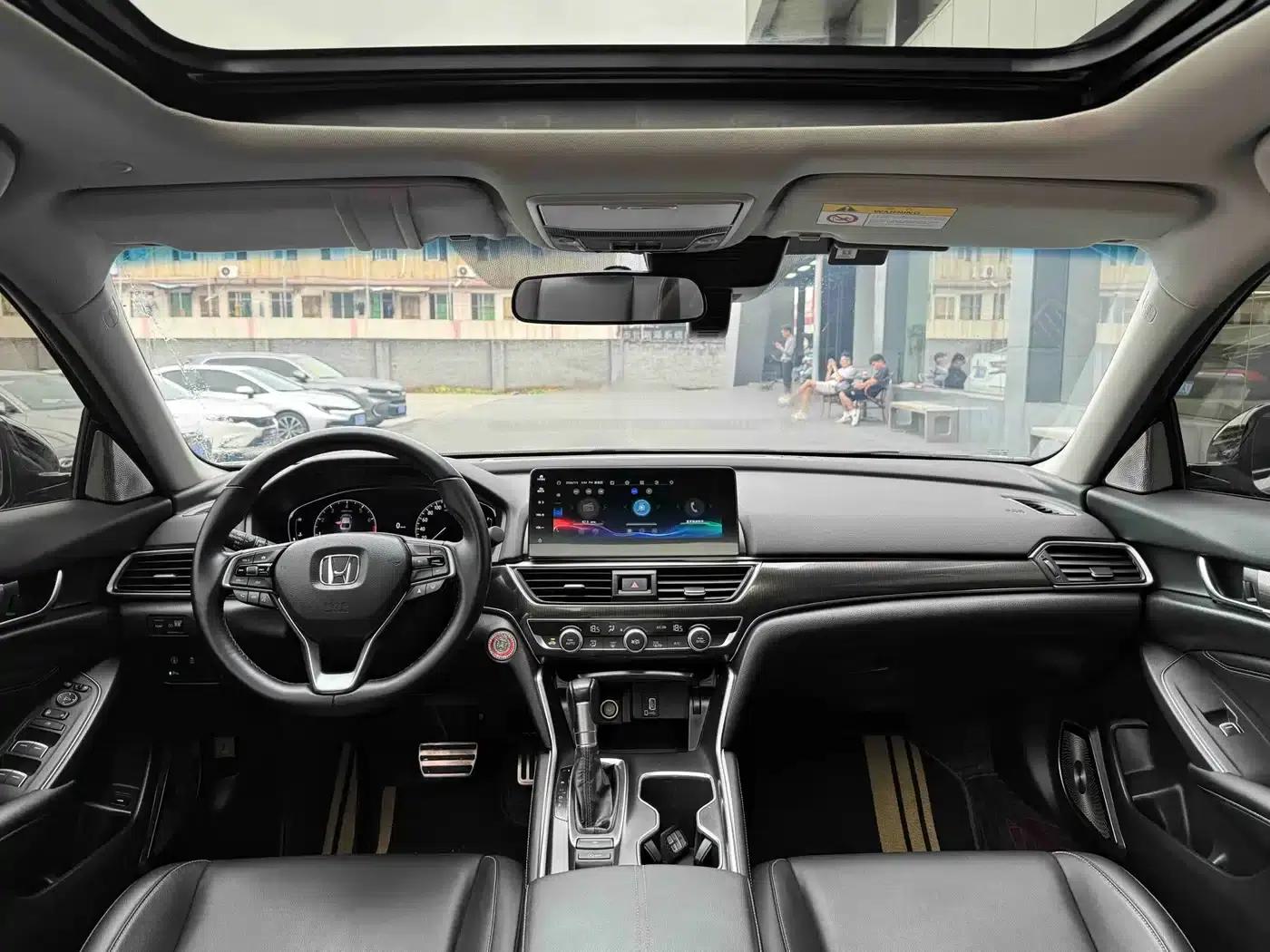 Accord 2022 260TURBO Phantom Night Premium Edition — миниатюра 5