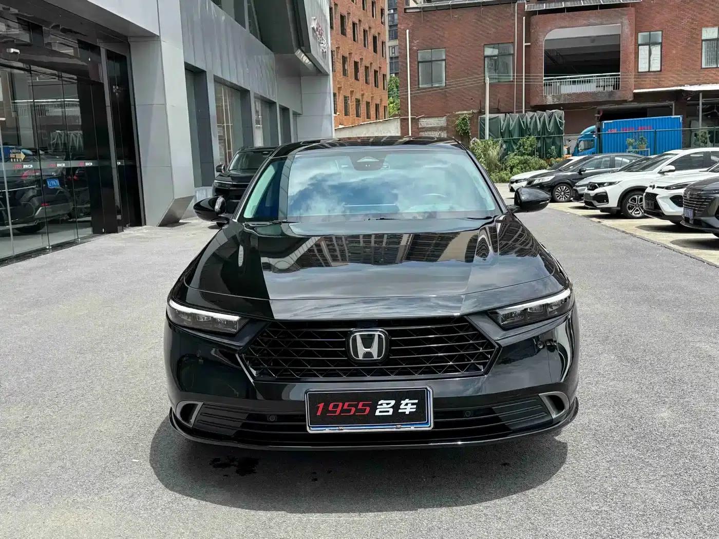 Accord 2023 260TURBO Premium Edition — миниатюра 2