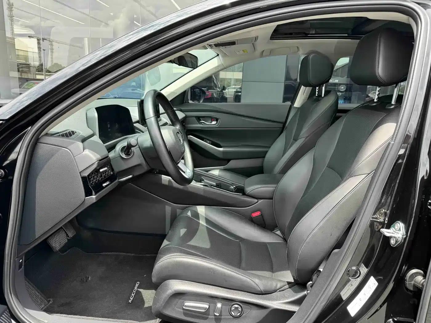 Accord 2023 260TURBO Premium Edition — миниатюра 4