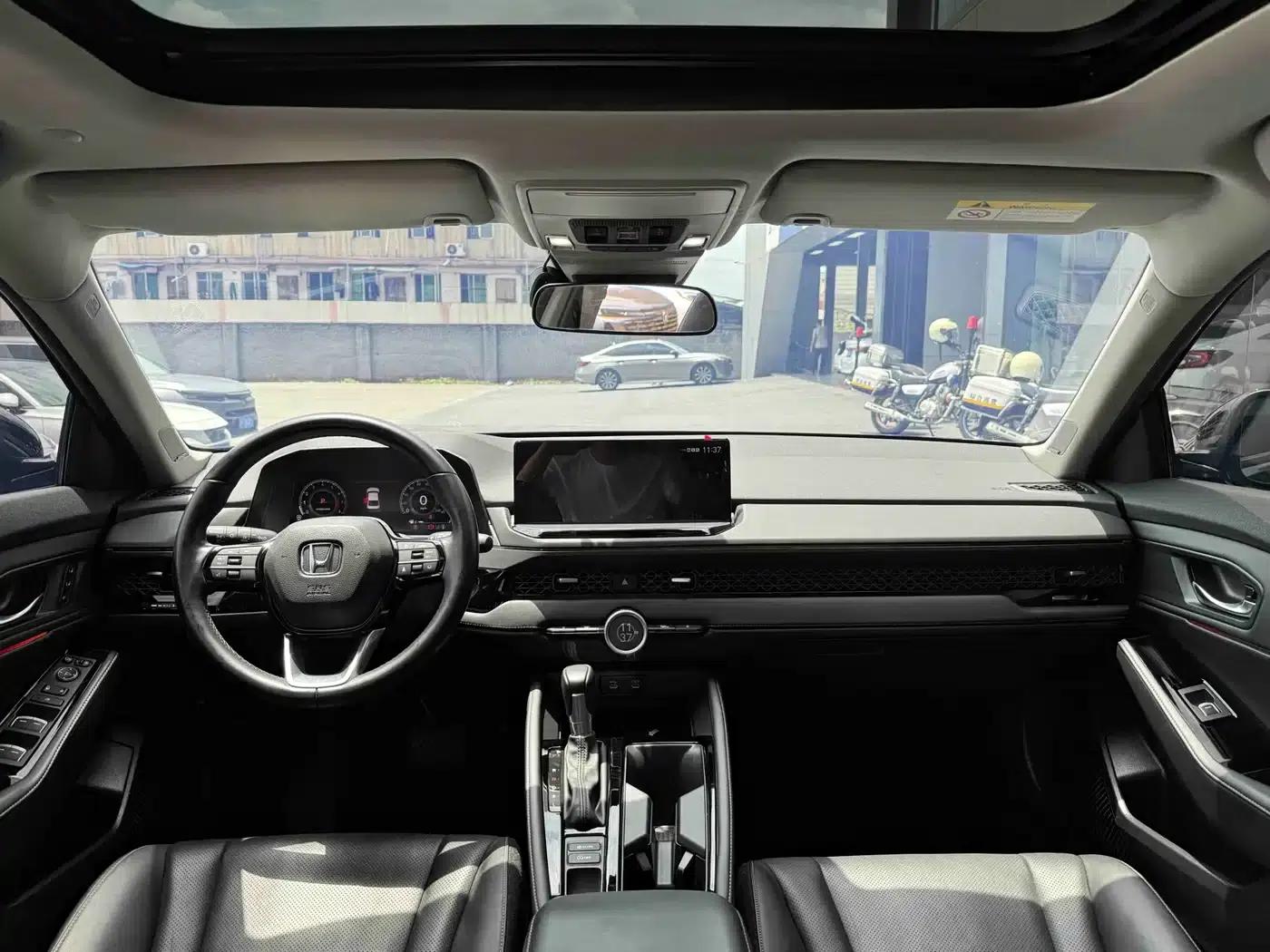Accord 2023 260TURBO Premium Edition — миниатюра 5