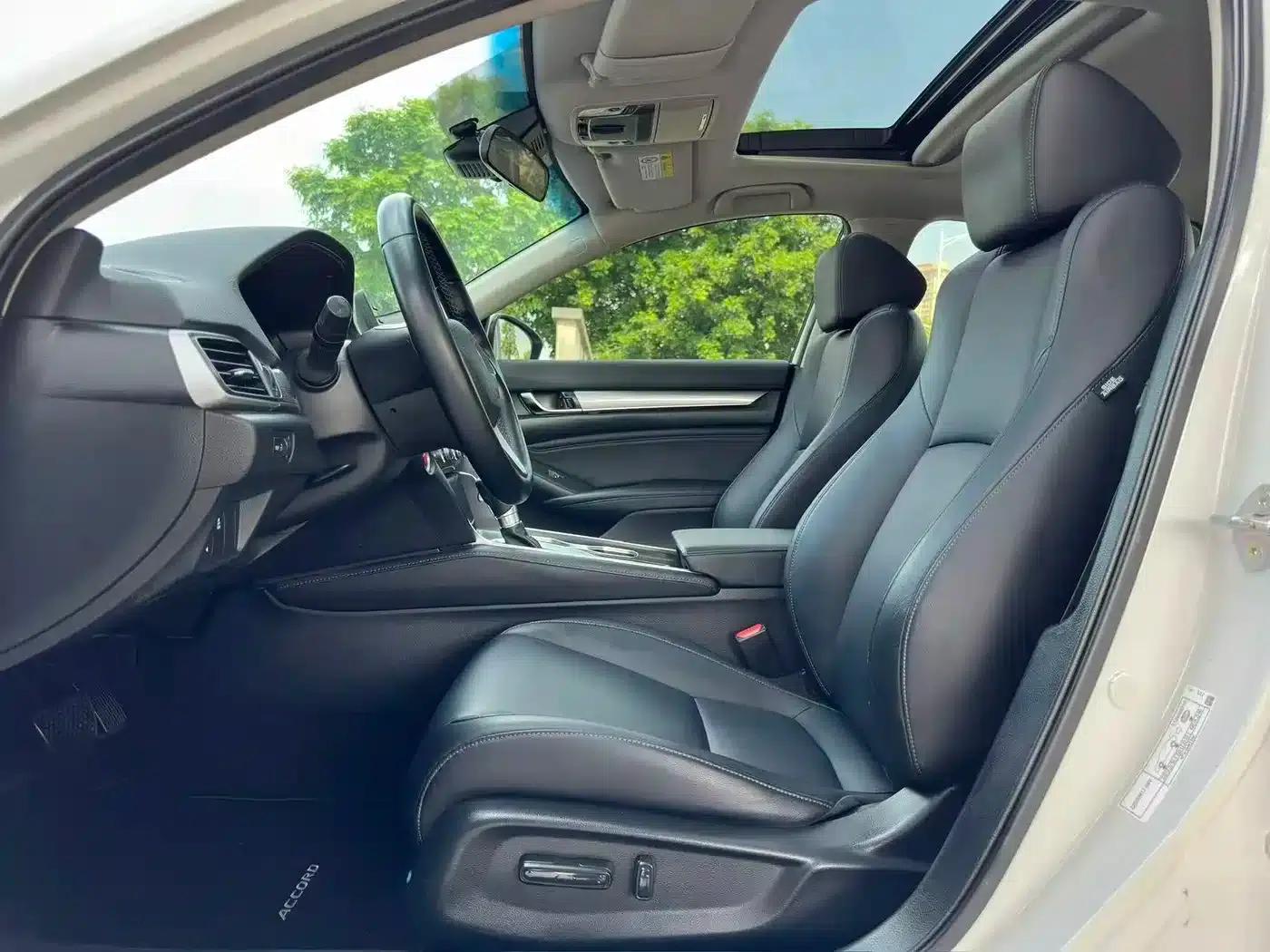 2018 Honda Accord 260TURBO Luxury Edition (China VI Emission Standard) — миниатюра 4