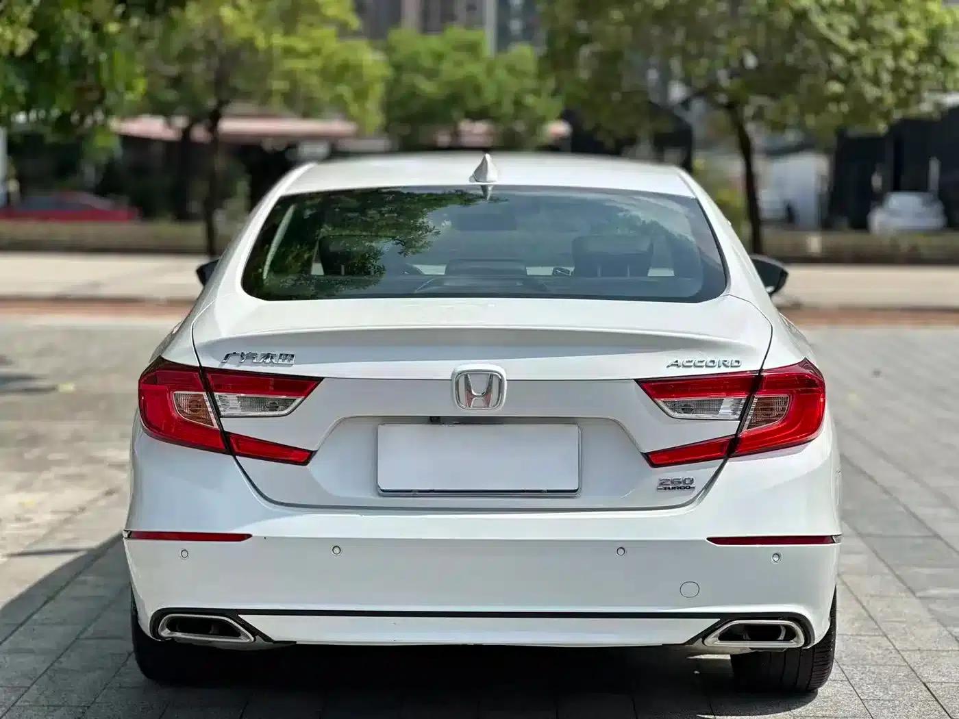 2018 Honda Accord 260TURBO Luxury Edition (China VI Emission Standard) — миниатюра 8