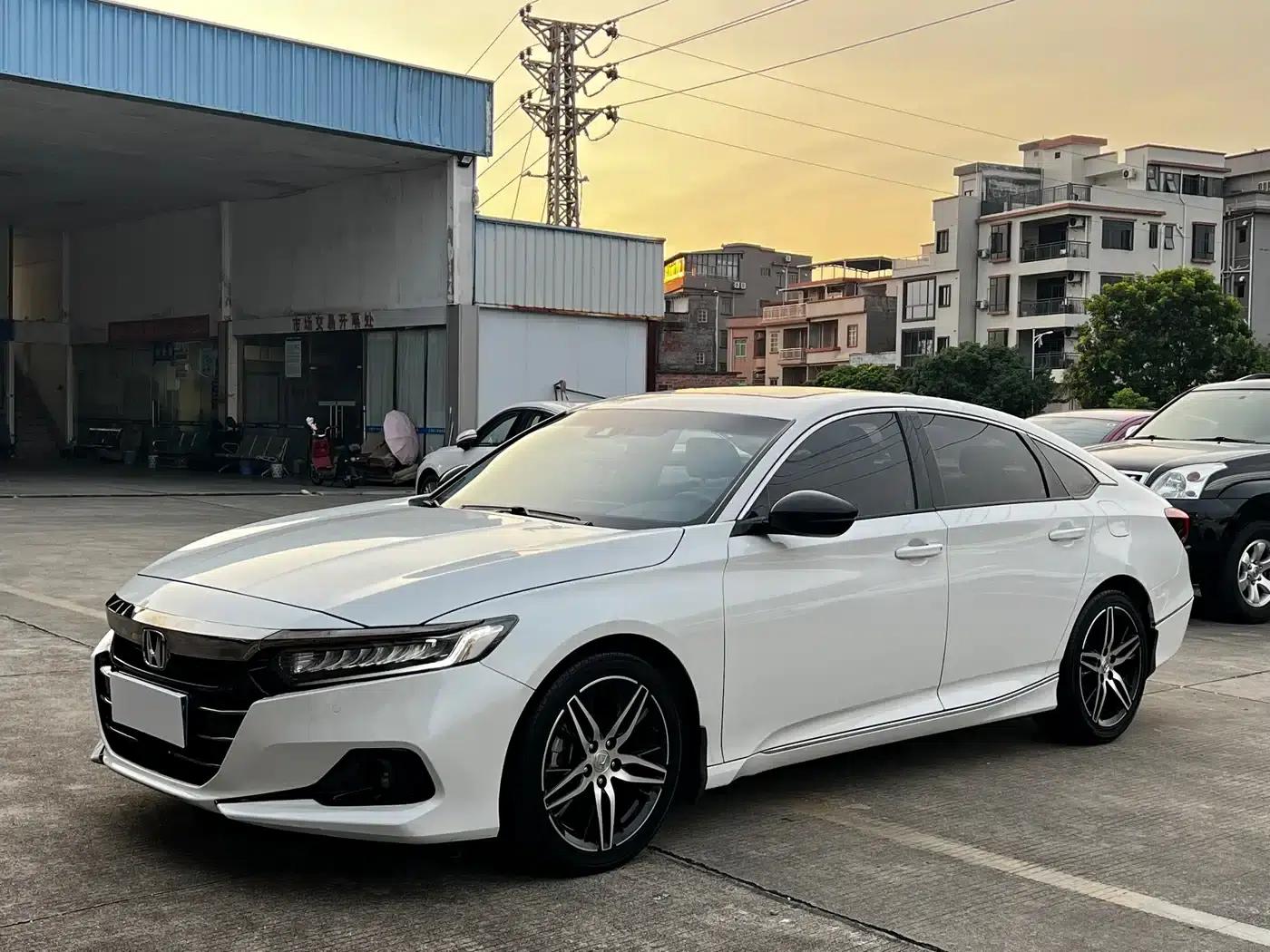 Accord 2022 260TURBO Phantom Night Premium Edition — миниатюра 1