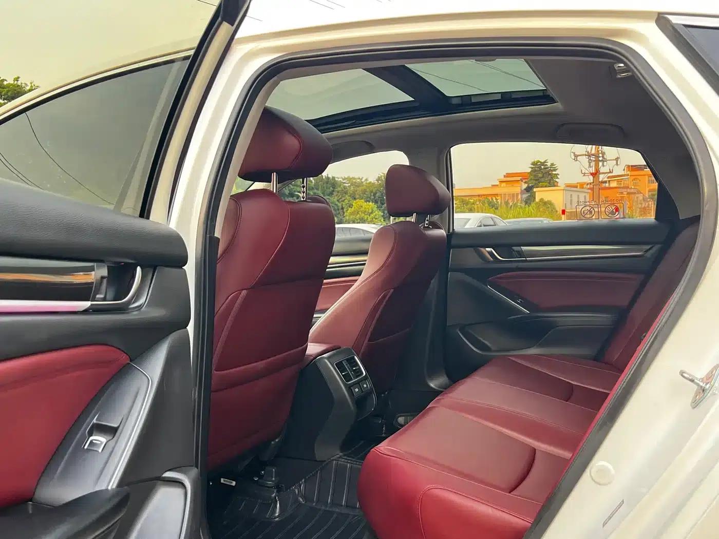 Accord 2022 260TURBO Phantom Night Premium Edition — миниатюра 5